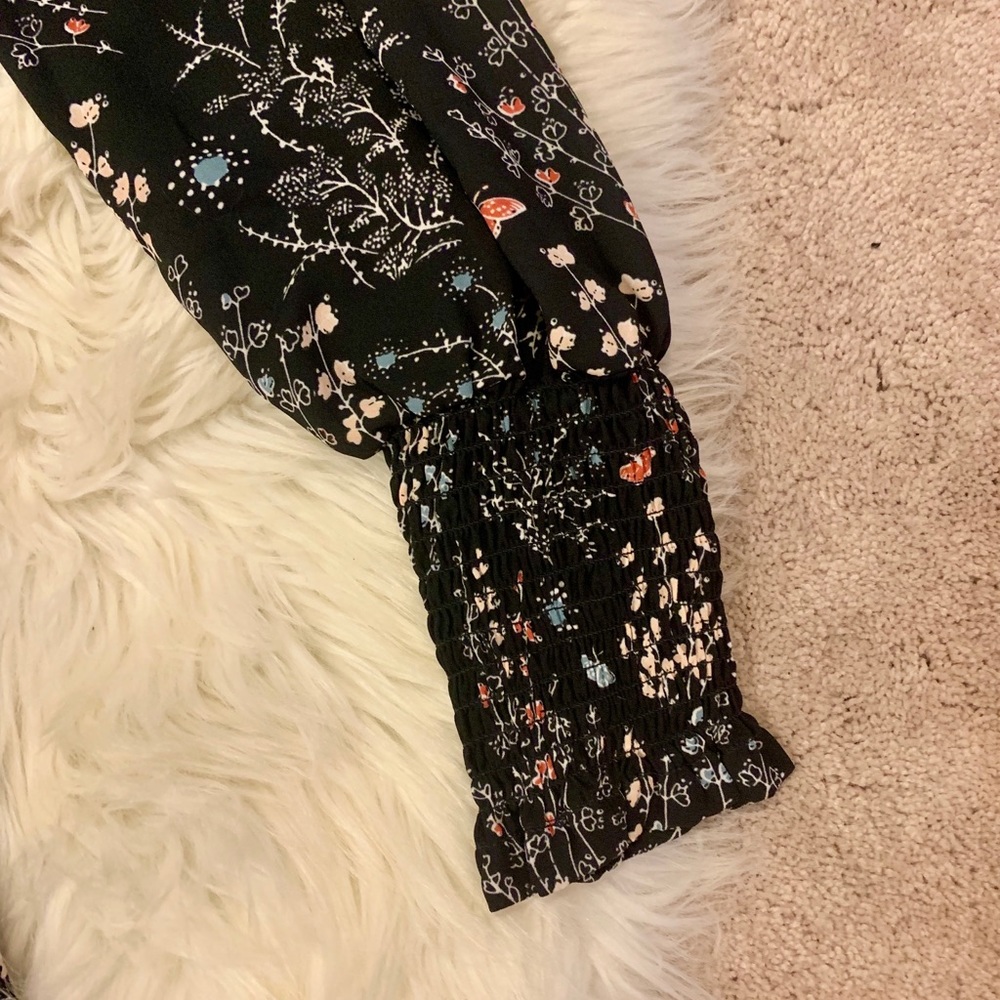Loft Grey Floral Blouse - Picture 3 of 6